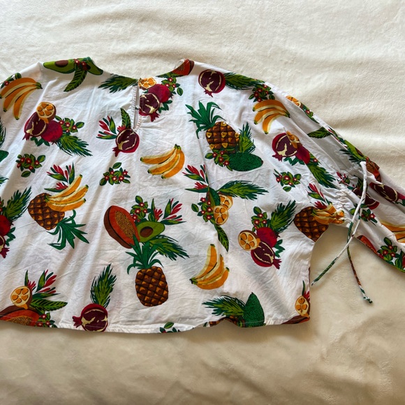 Floral Shirt - fun and flirty - Picture 2 of 3